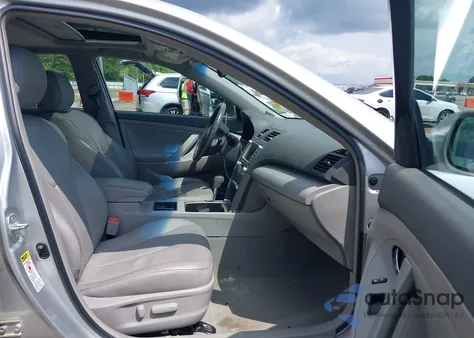 2009 Toyota Camry Hybrid z USA, uszkodzony, nr VIN 4T1BB46K69U101340